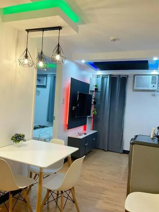 Ar02 1Bedroom Condo Unit With Free Pool, Hbo, Netflix & Wifi Davao