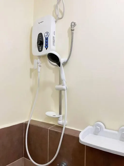 Ar02 1Bedroom Condo Unit With Free Pool, Hbo, Netflix & Wifi Davao 0*,
